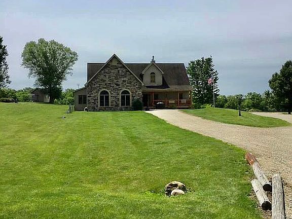 2nd image of 10892 Nevada St