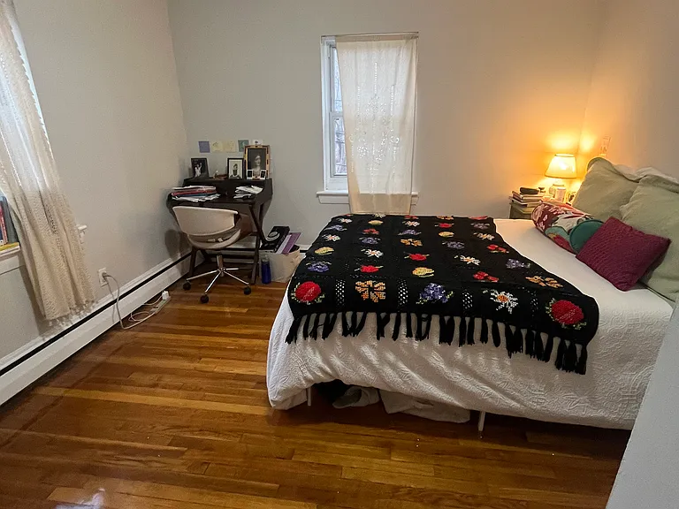 39 Chiswick Rd #5 — Photo 13