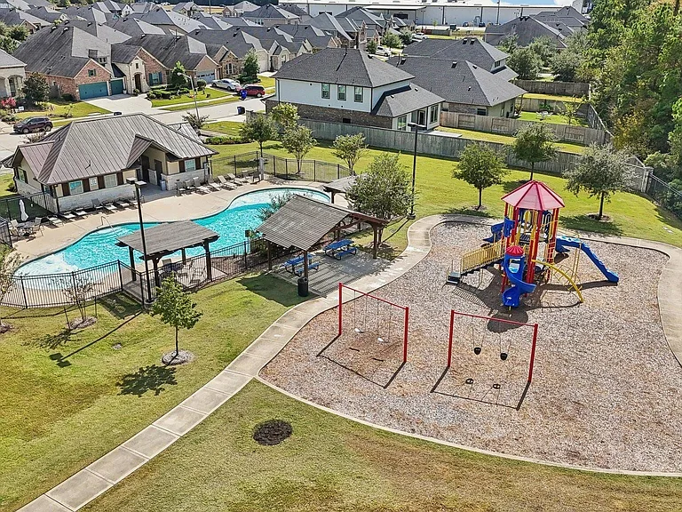363 Springfield Terrace Dr — Photo 18