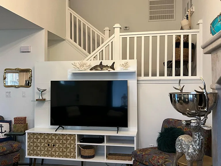 Wildwood Dr — Photo 6
