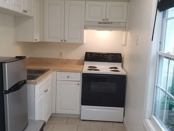 3rd image of 13824 Orange Sunset Dr Unit 102