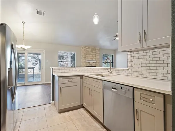 8704 Birmingham Dr, Austin, TX 78748