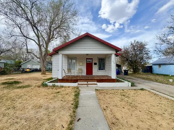 214 E Bell Ave, Riverton, WY 82501