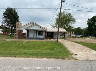 2820 Fair St, Poplar Bluff, MO 63901