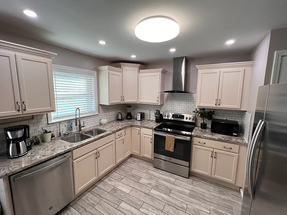 Pine Ridge Cir