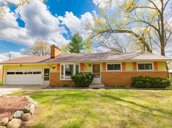 2631 Chopin Ave, Portage, MI 49024