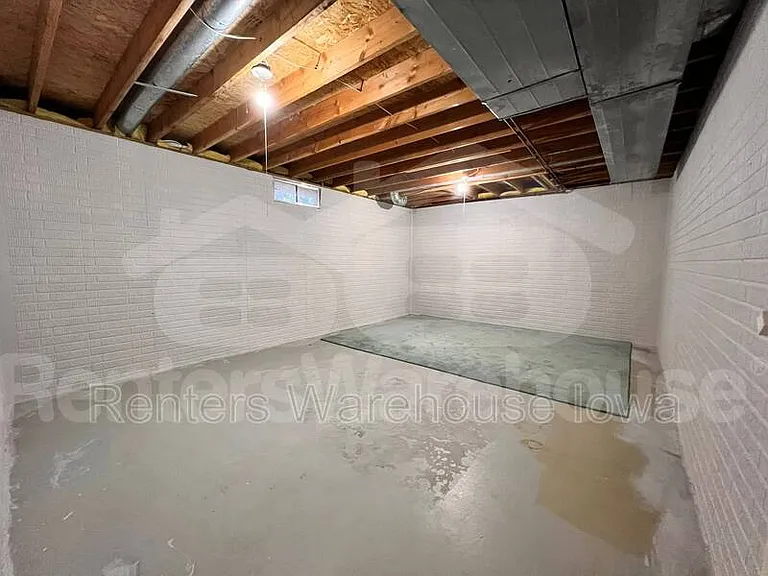 1709 NE Sherman Ct — Photo 22