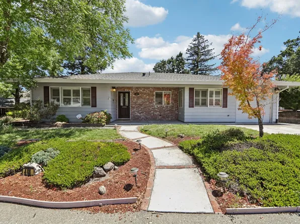 408 E Deerfield Circle, Santa Rosa, CA 95409