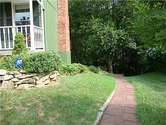 5th image of 1532 Dartmouth Dr