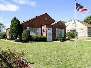 2035 Ogilby Rd, Dubuque, IA 52001