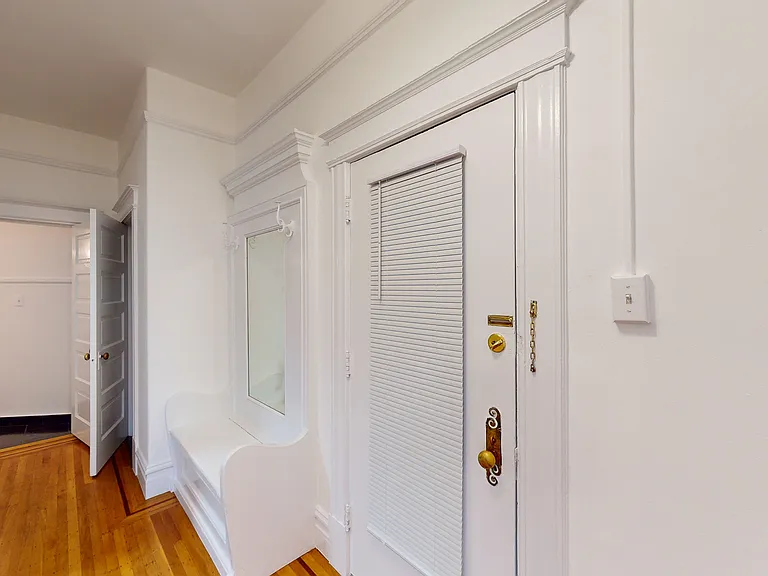750 Guerrero St #1 — Photo 9