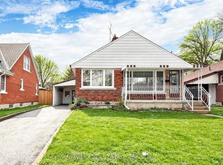 48 Christopher Dr, Cambridge, ON N1R 4R6