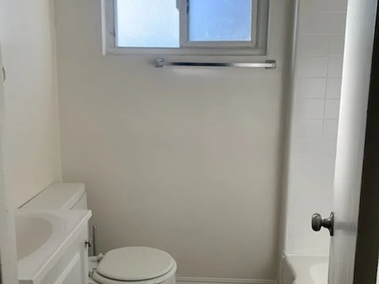4050 W El Segundo Blvd — Photo 6