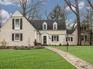 1707 Sleepy Hollow Ln, Plainfield, NJ 07060
