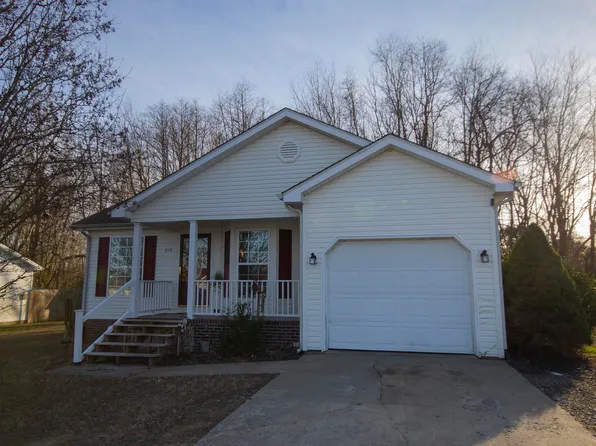210 Sunrise Dr, Kevil, KY 42053