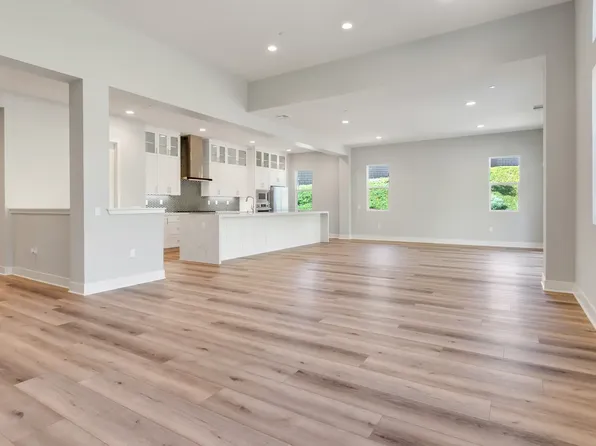 6560 Canyon Oaks, Simi Valley, CA 93063