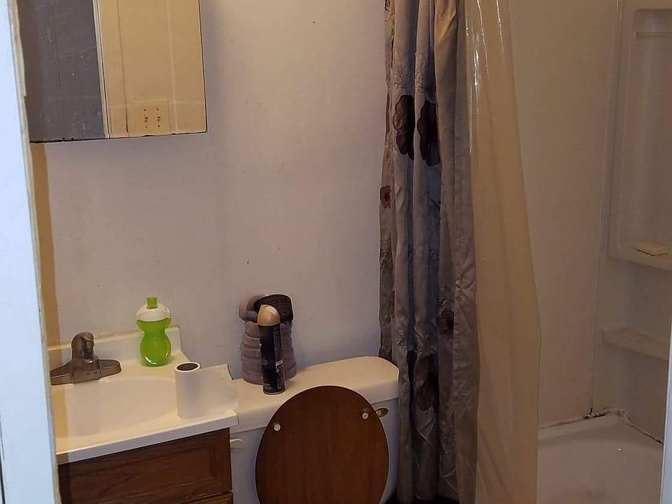 2nd image of 2311 Galilee Ave APT 3