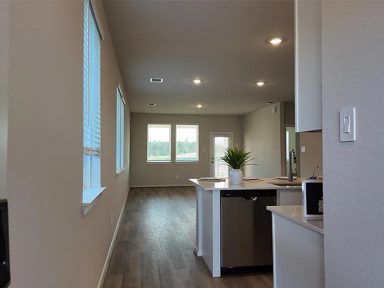 14206 Granger Pointe Ln — Photo 5