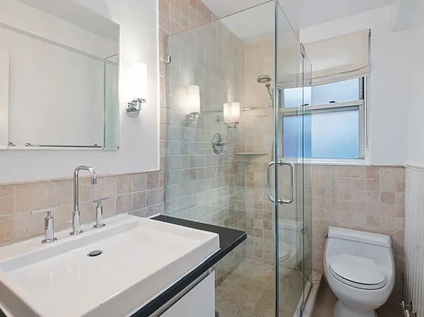 315 East 68th Street 3-P image 11 of 12