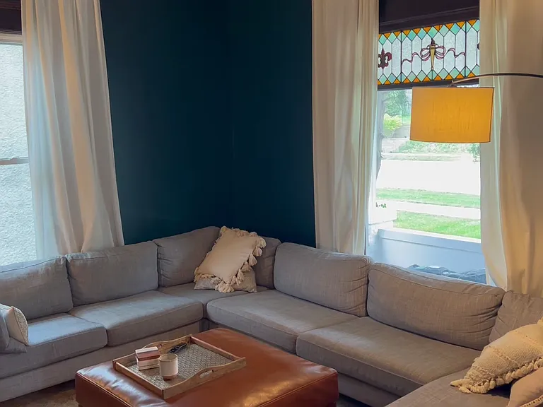 2314 Buchanan St NE — Photo 2