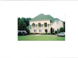 585 Shenandoah Dr NE, Calhoun, GA 30701