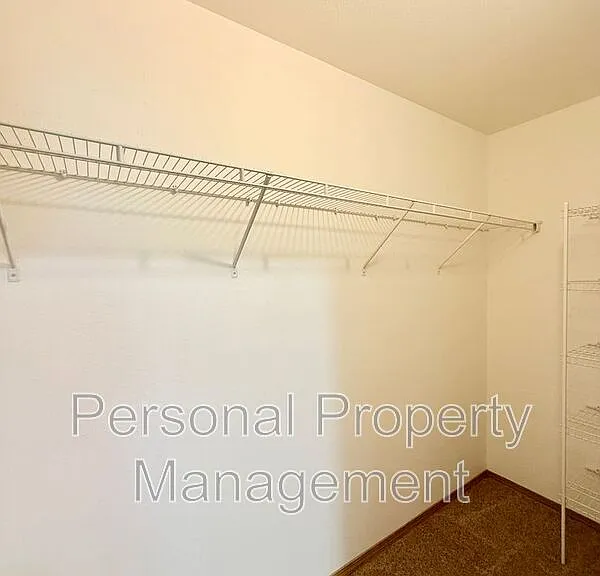 855 NW Ivy St — Photo 25