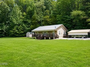 6866 Cuba Landing Rd, Waverly, TN 37185