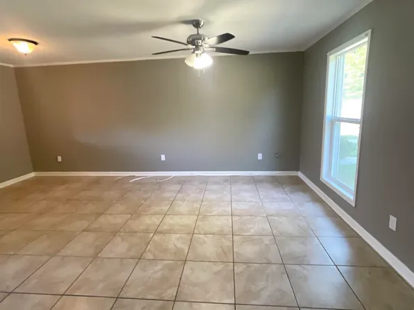 1763 Boulevard De Province APT C, Baton Rouge, LA 70816