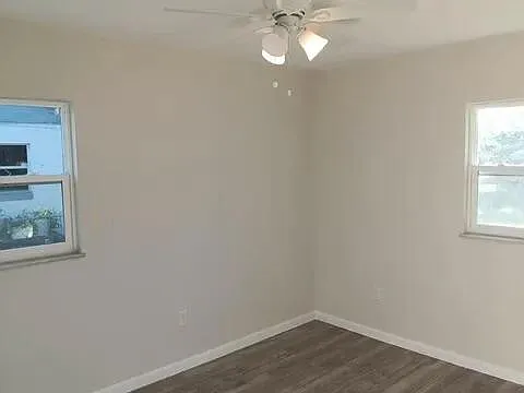 107 Bedford Dr — Photo 6
