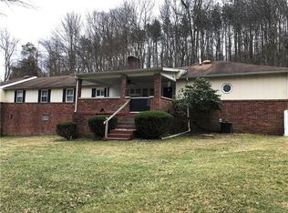 1164 Martin Rd, Clarksburg, PA 15725