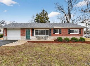 9962 E Watson Rd, Saint Louis, MO 63126