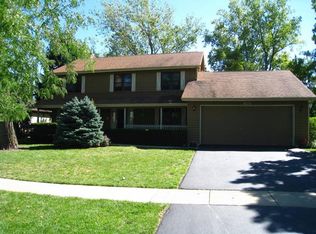 475 Mitchell Dr, Grayslake, IL