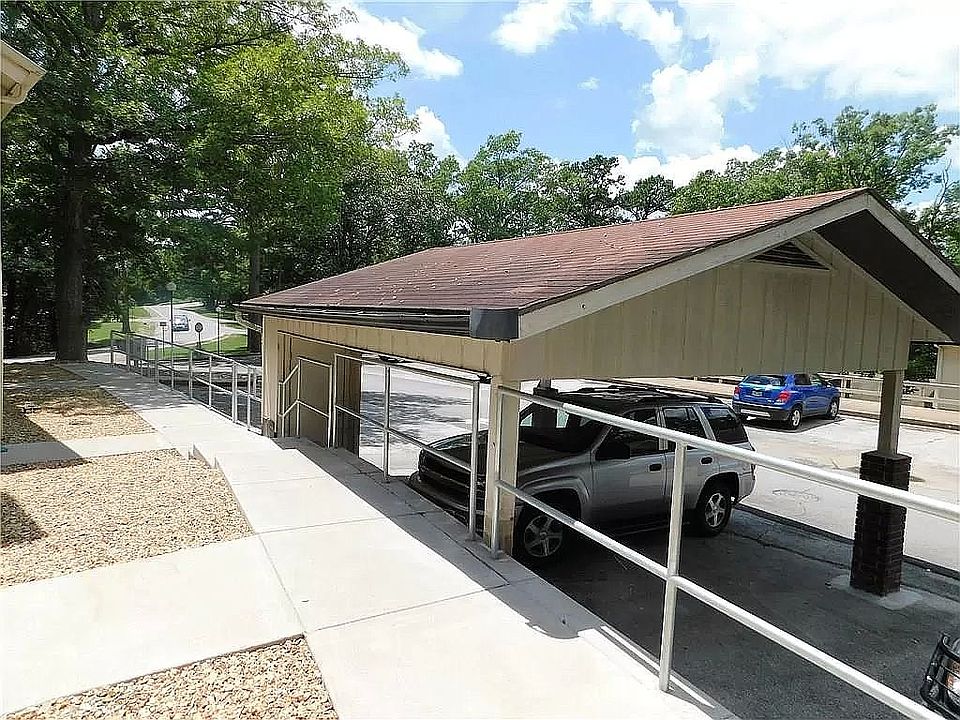 1st image of 6 Britten Cir