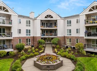 15510 NE Knott St #18, Portland, OR 97203