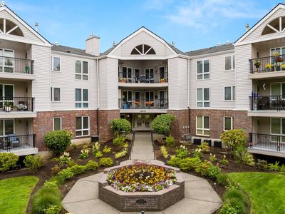 15510 NE Knott St #18, Portland, OR, 97203
