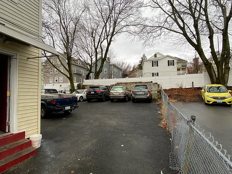 142 Putnam St #3 — Photo 10