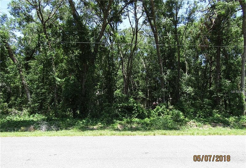2nd image of 32776 Quaker Ridge Ave