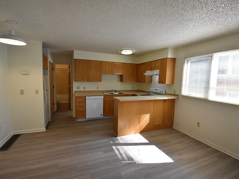 1921 Walnut St #102 — Photo 27