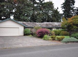655 NW Baker Dr, Canby, OR 97013