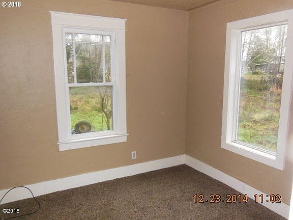2nd image of 4415 SE 51st St