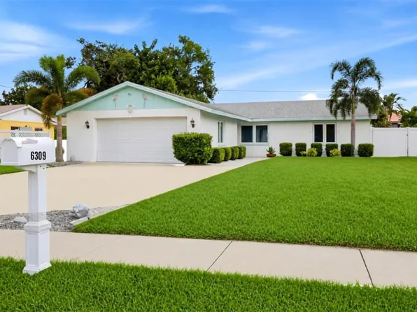 6309 Flamingo Dr, Apollo Beach, FL 33572