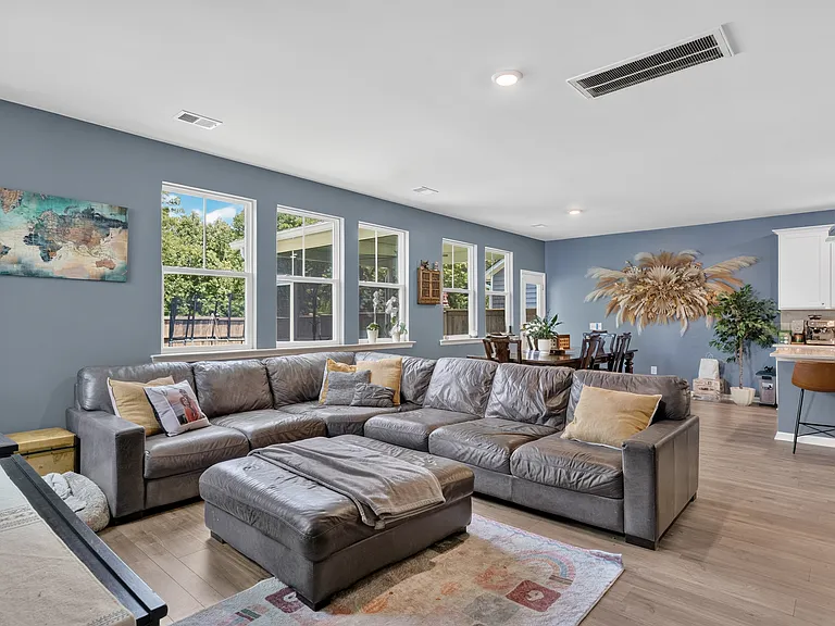 164 Garden Lily Ln — Photo 10