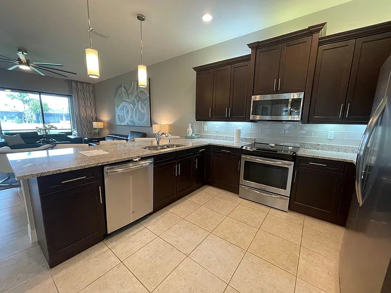 13548 Coronado Dr — Photo 5