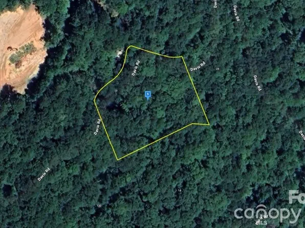 60 Davis Rd, Otto, NC 28763