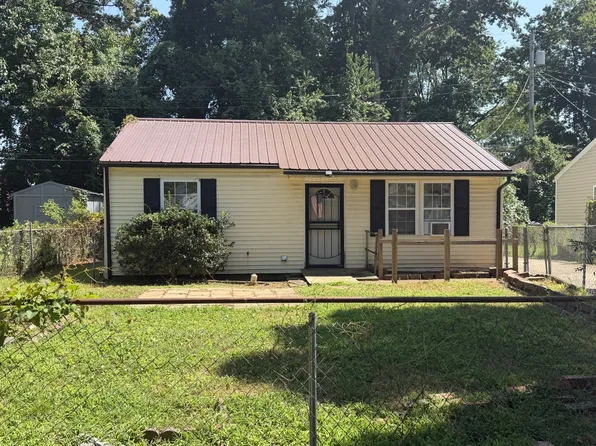 228 Burch Rd, Clarksville, TN 37042