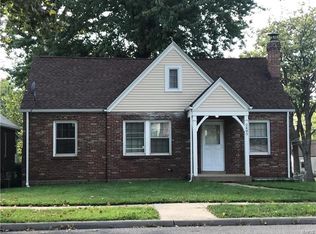 2489 Brown Rd, Saint Louis, MO 63114