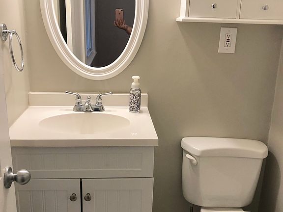 1/2 Bath in Master Bedroom