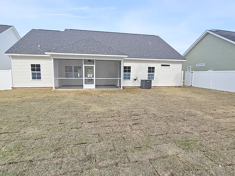 828 Sharpe Dr — Photo 26