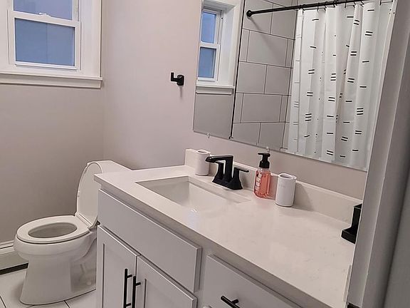 4th image of 8362 W Summerdale Ave #2
