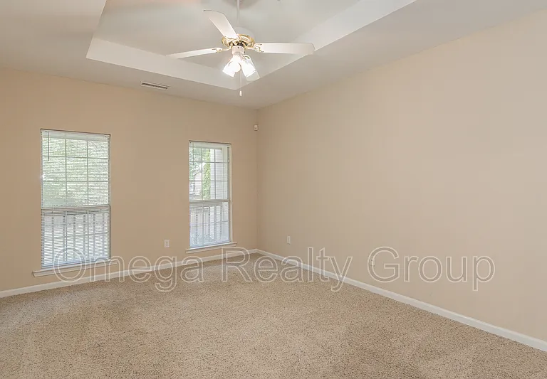 570 Treymoor Lake Cir — Photo 20